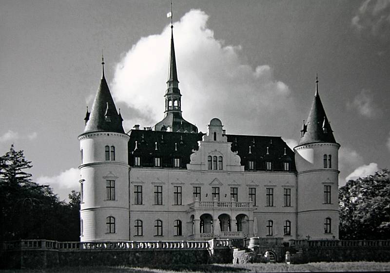 Werner Peppel "Chateau"